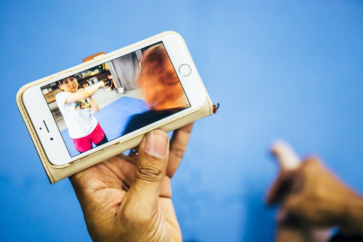 「吹き替え版みたいで面白いね！」と、涙が出るほど爆笑していた。